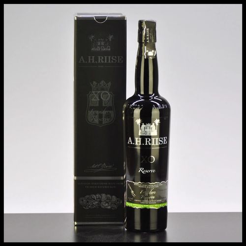 AH Riise - XO Founders Reserve Limited Edition 6-44,4% Vol. 0,7l
